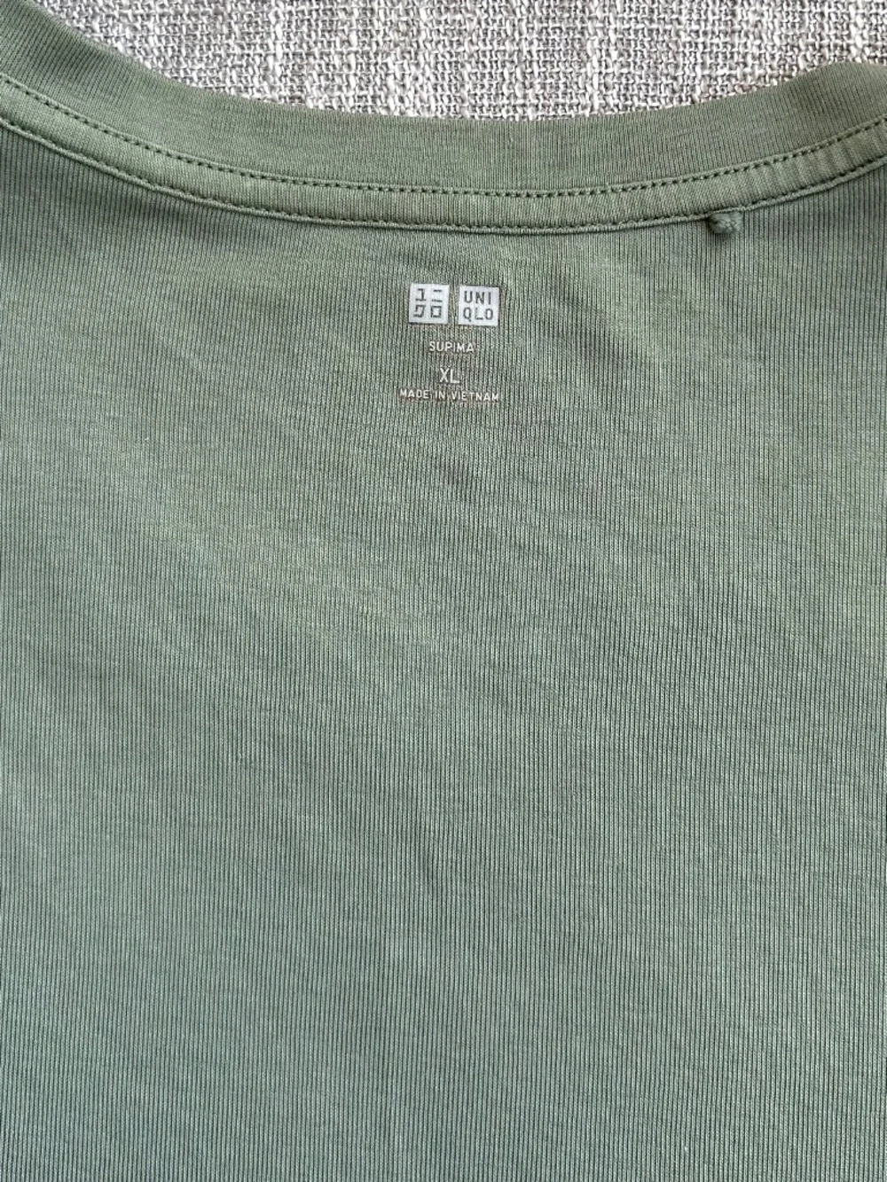 Uniqlo Wmn's Sz XL Sage Green Smooth Stretch Basic Fit Cotton Spandex T-Shirt - Picture 3 of 4